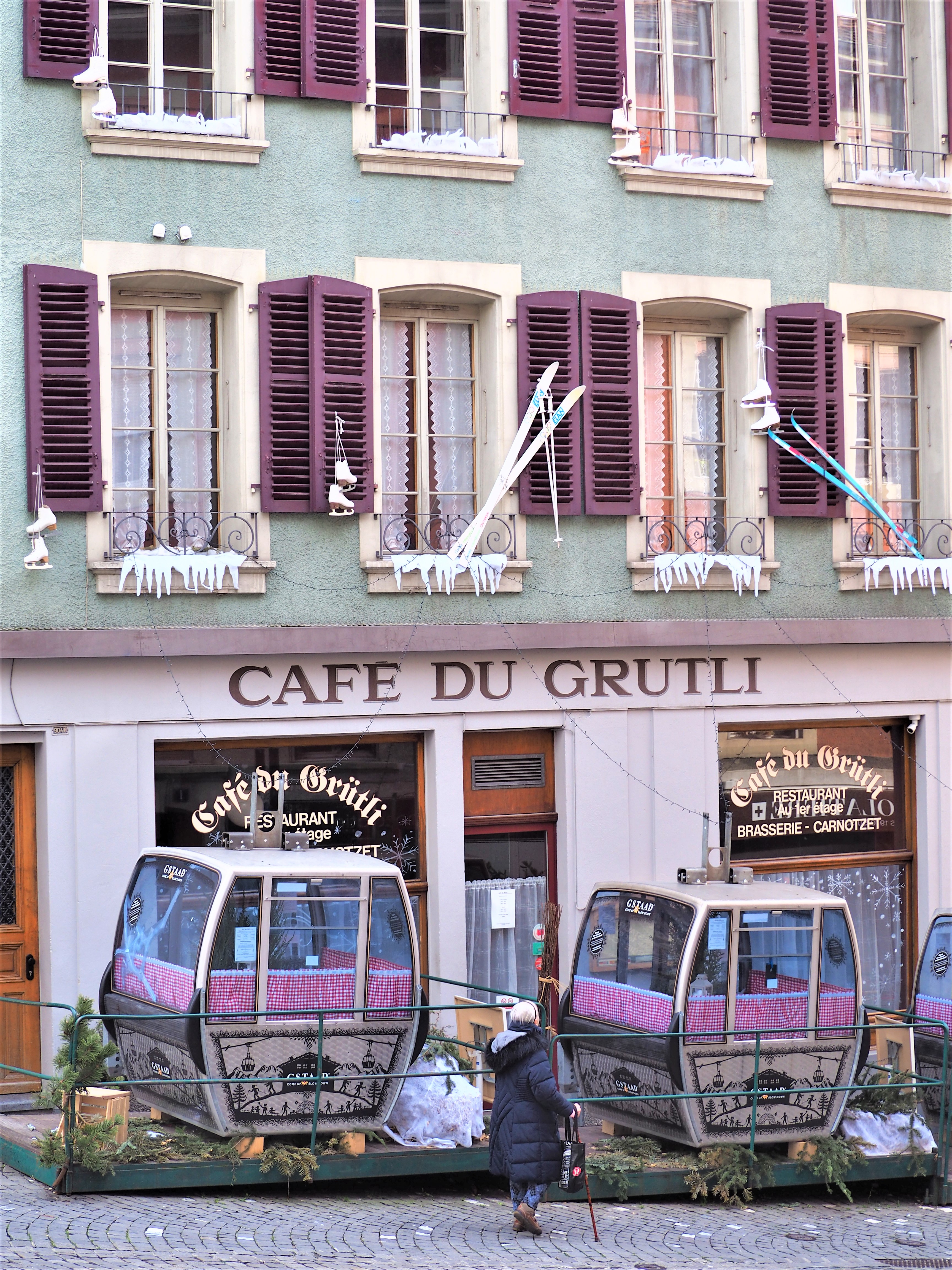 café-du-grutli-clioandco-blog-voyage-lausanne-suisse-canton-de-vaud.