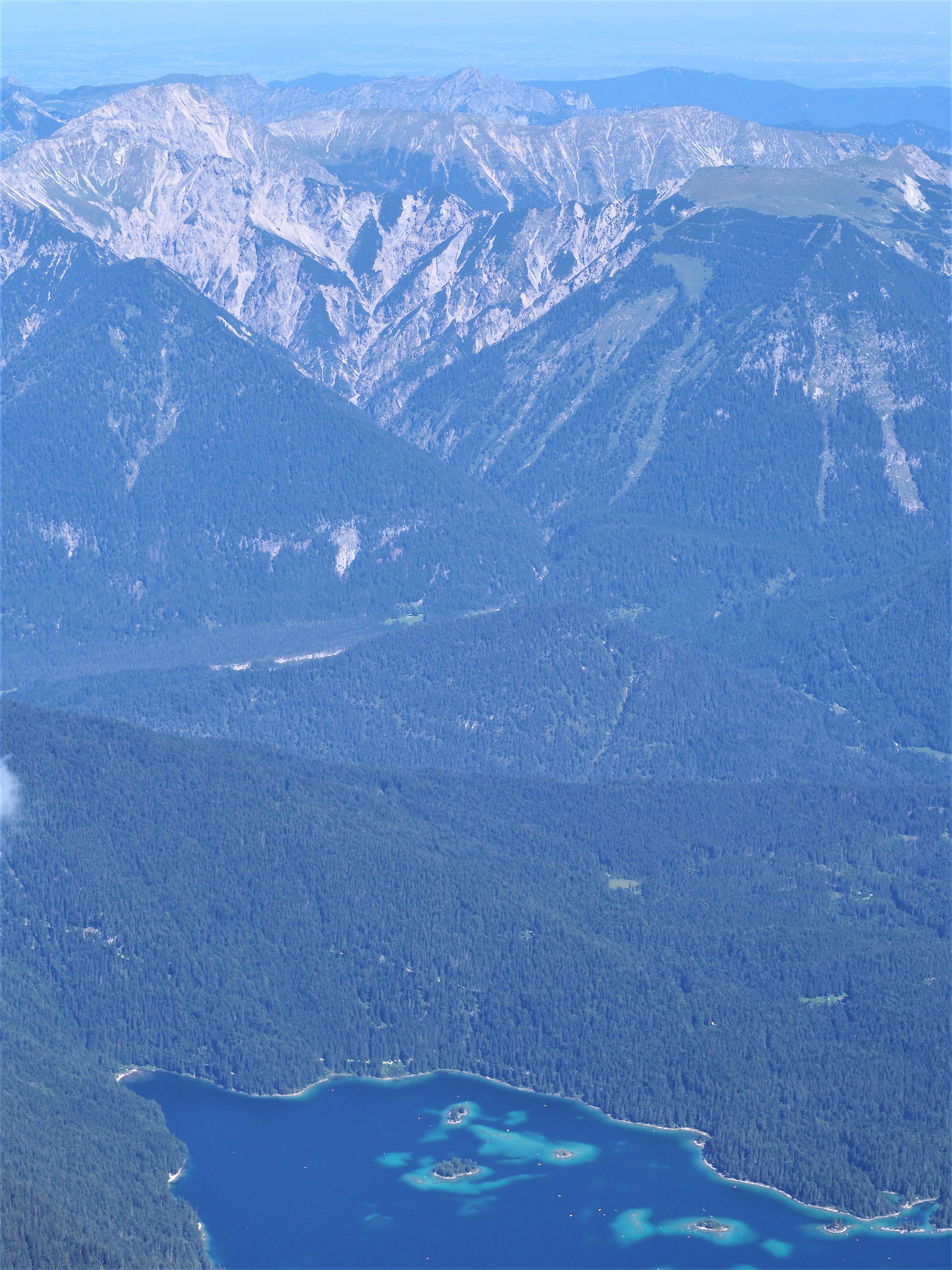 Zugspitze-BLOG-VOYAGE-clioandco-allemagne-autriche-lac-Eibsee-vue-autre