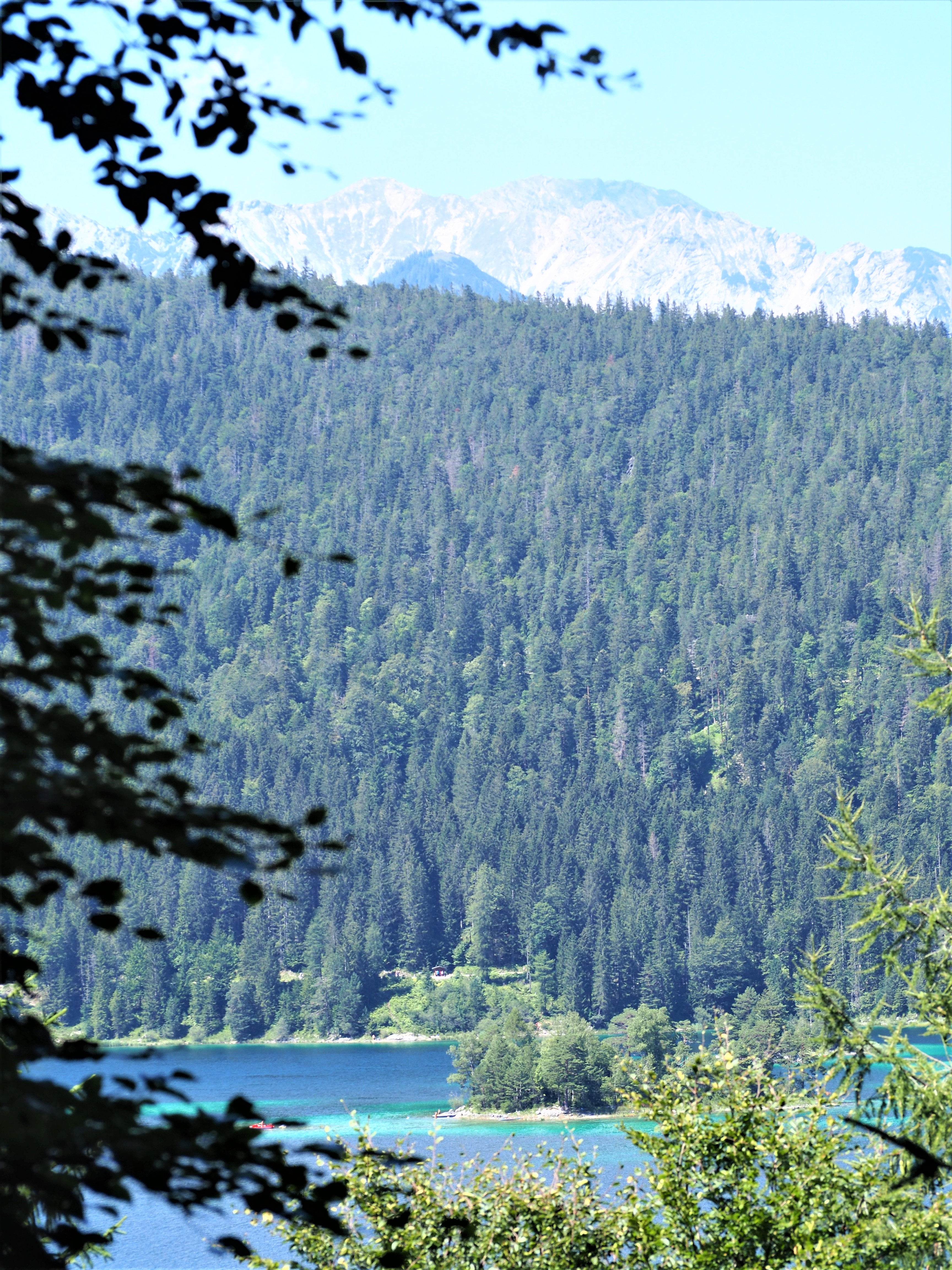 lac-eibsee-clioandco-blog-voyage-allemagne-baviere-proche-zugspitze-ilots-caraibes.