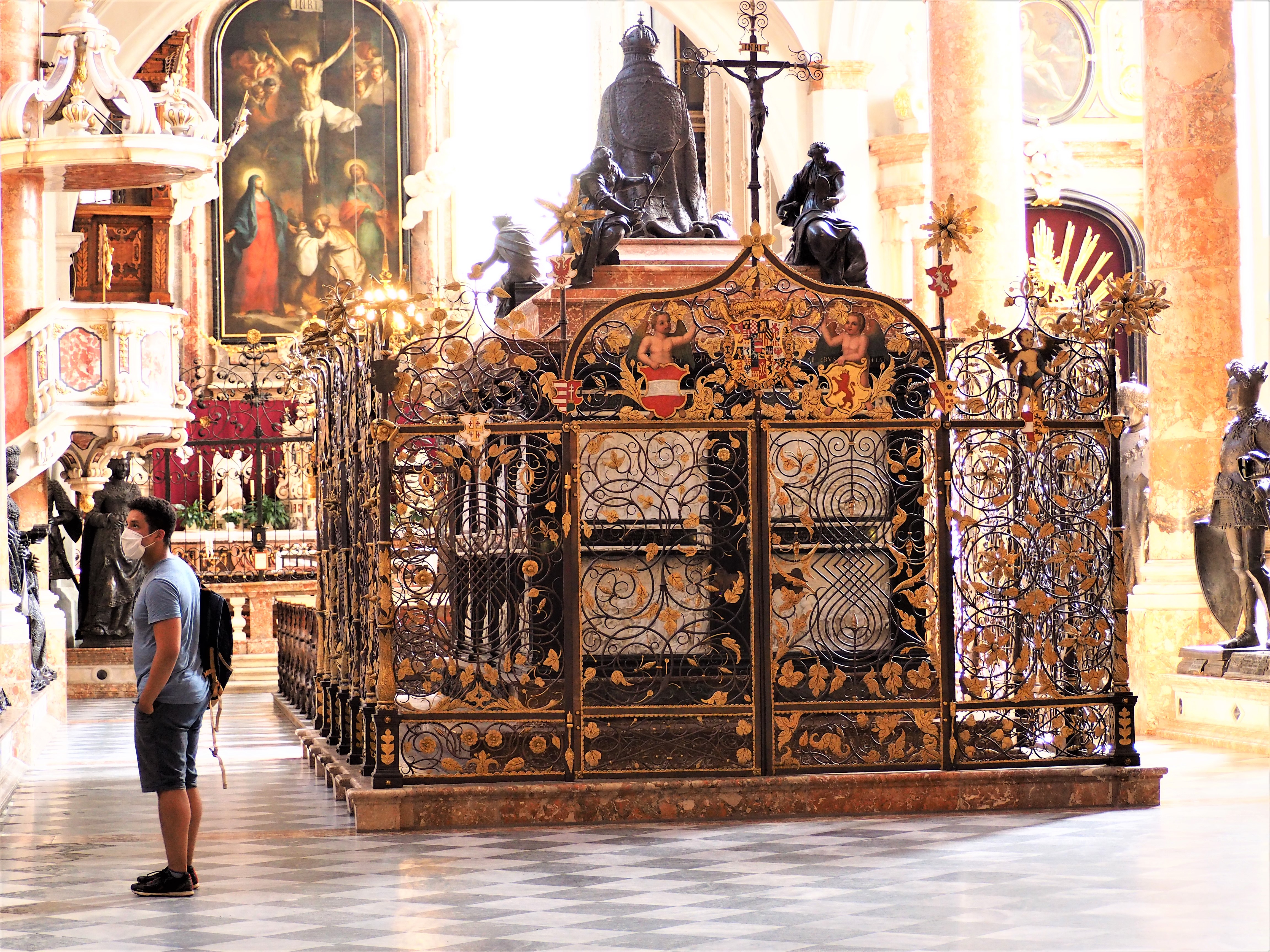 tombeau-maximilien-eglise-palais-innsbruck-autriche