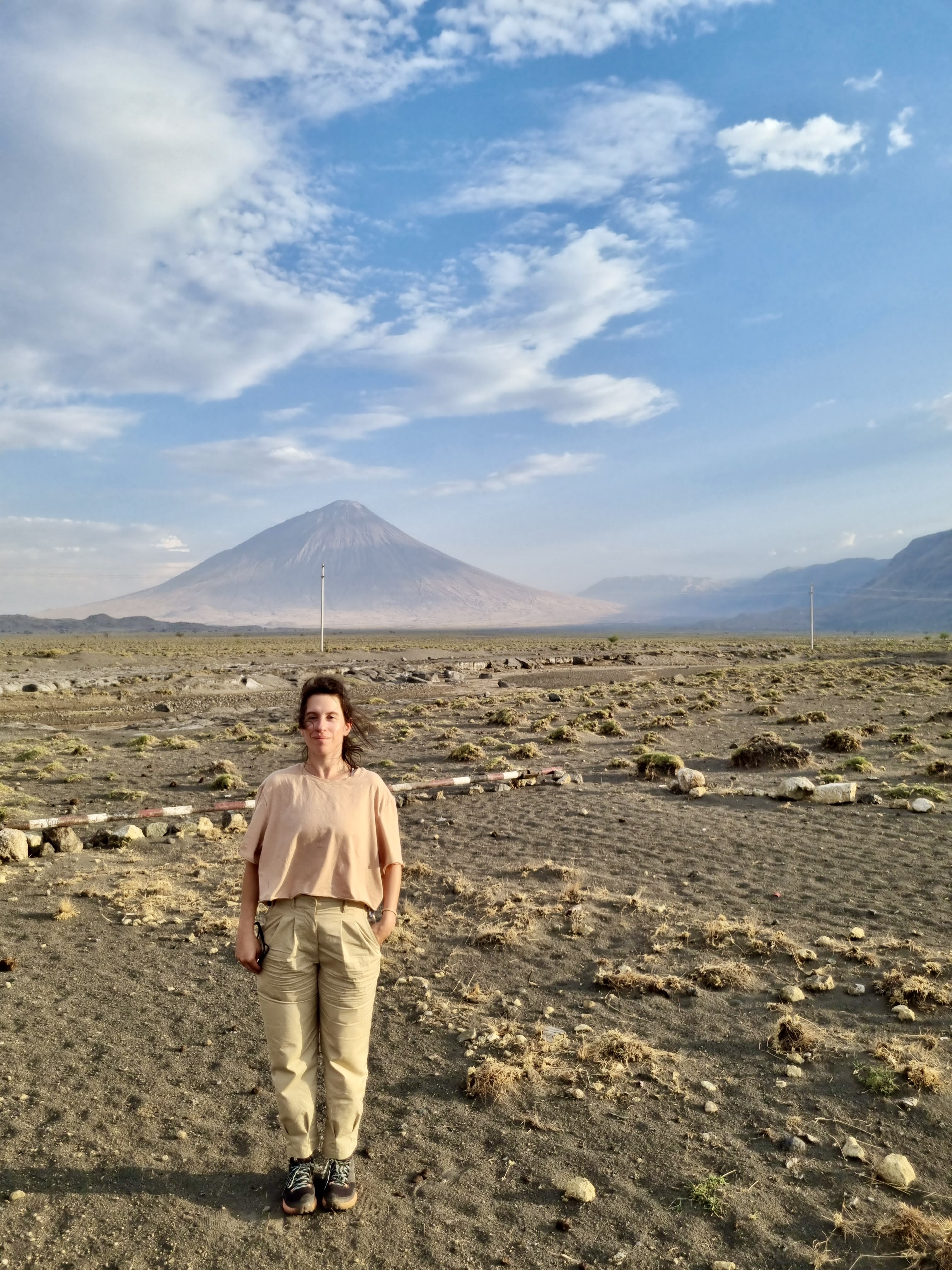 mont Lengaï safari en tanzanie pres du lac natron