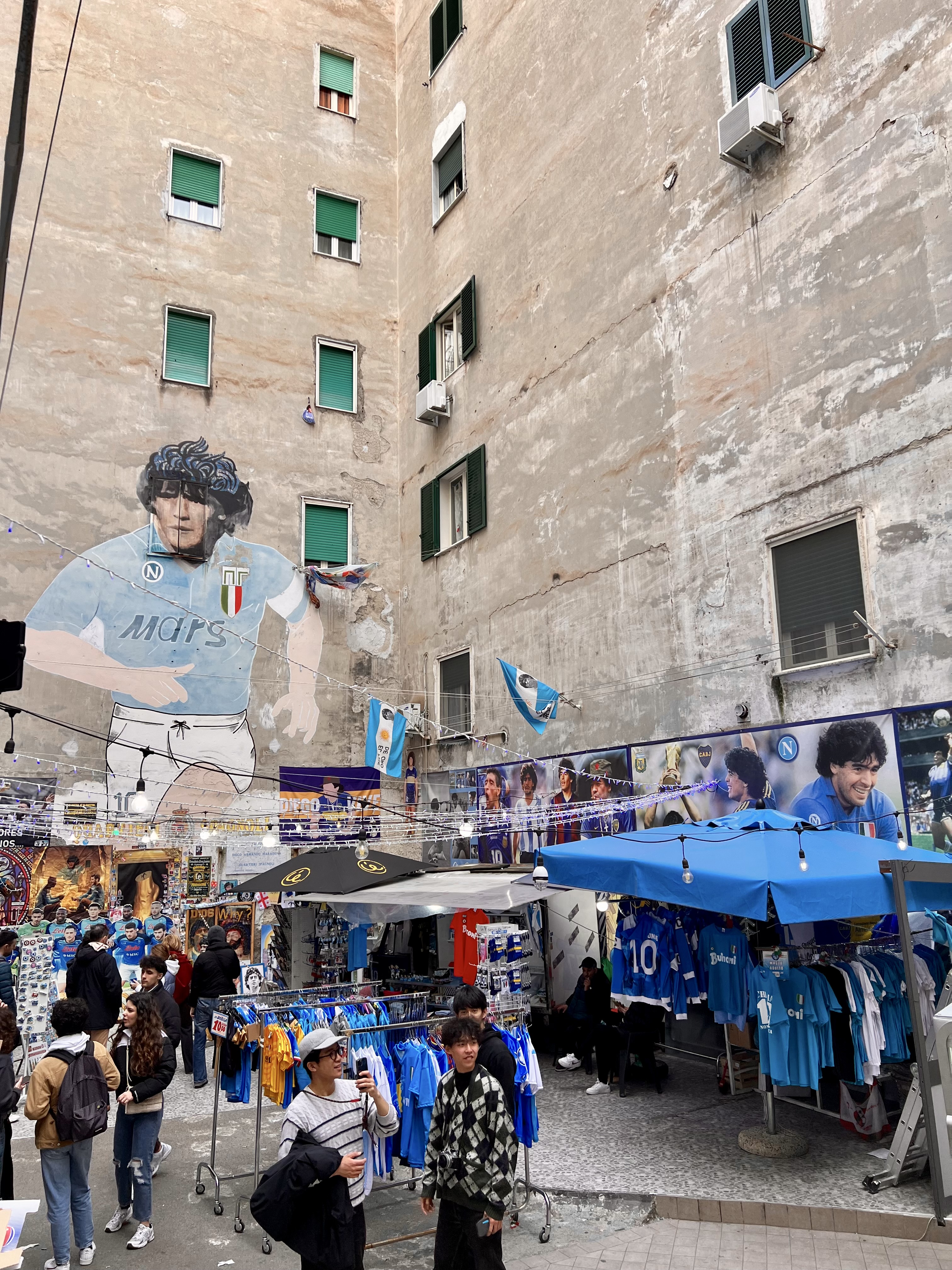 naples maradona fresque que voir